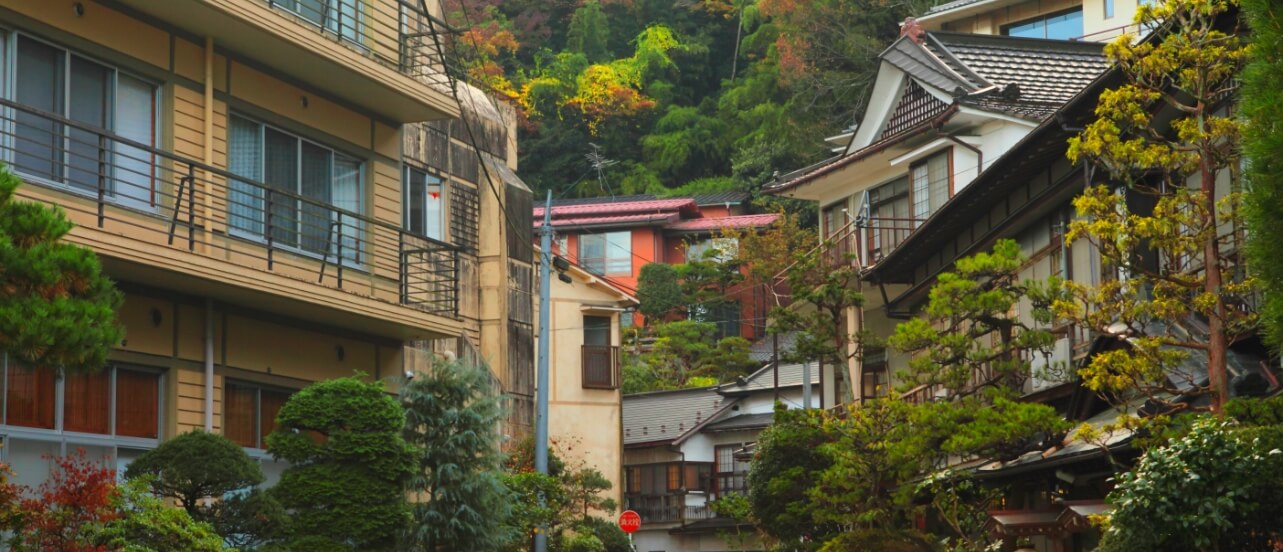 鎌先温泉